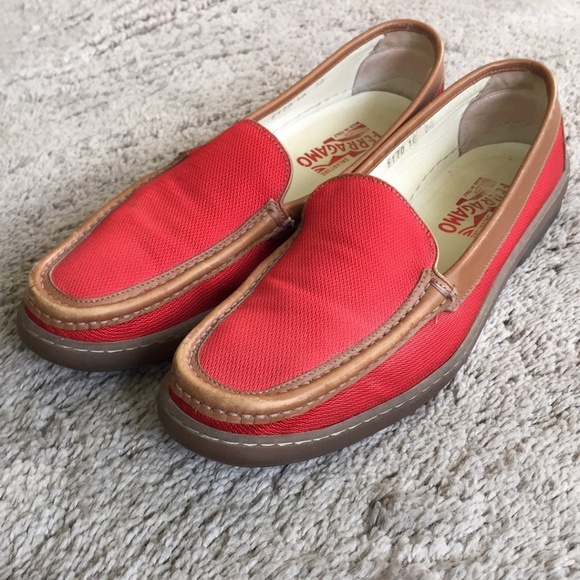 Salvatore Ferragamo Red Canvas Loafer 10 (2A) - Picture 6 of 11